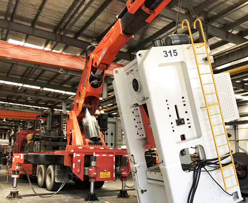 安溪县提升工作效率，选择优质折臂吊租赁服务