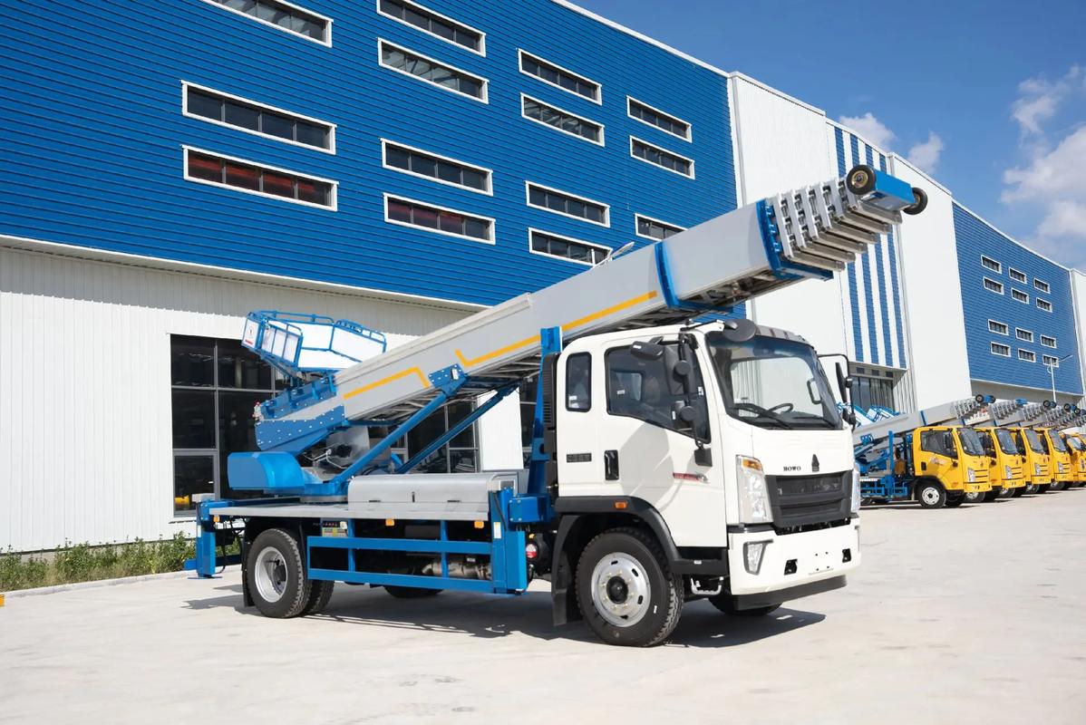 安溪县出租云梯车高空作业车 建筑垃圾搬运